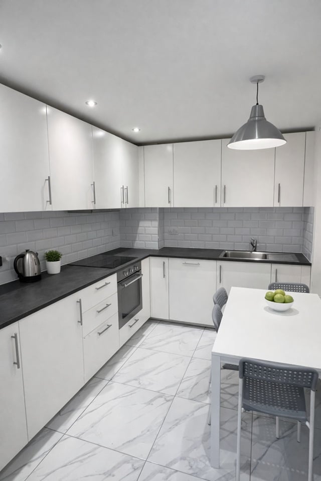 4 Bed Flat, Euston Road, NW1, N1 7GU