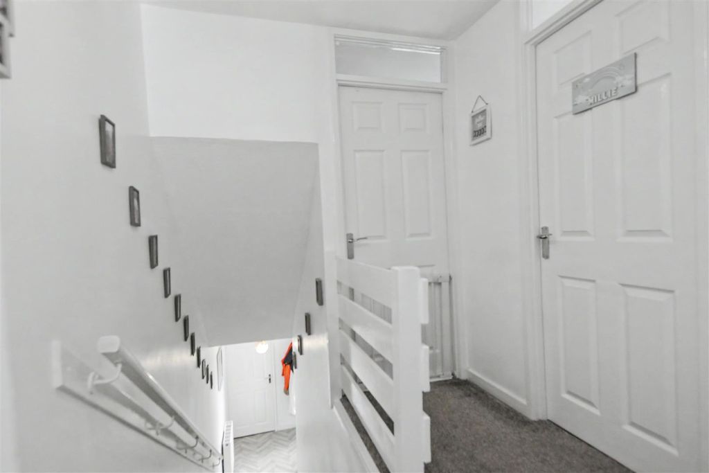 Additional image 12 of 2 bed terraced house for saleWhites Neuk, Lanark ML11