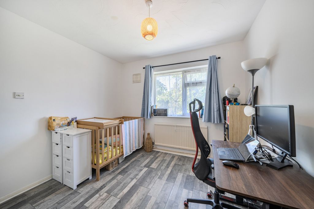 Additional image 7 of 2 bed maisonette for saleCheltenham Close, Northolt UB5