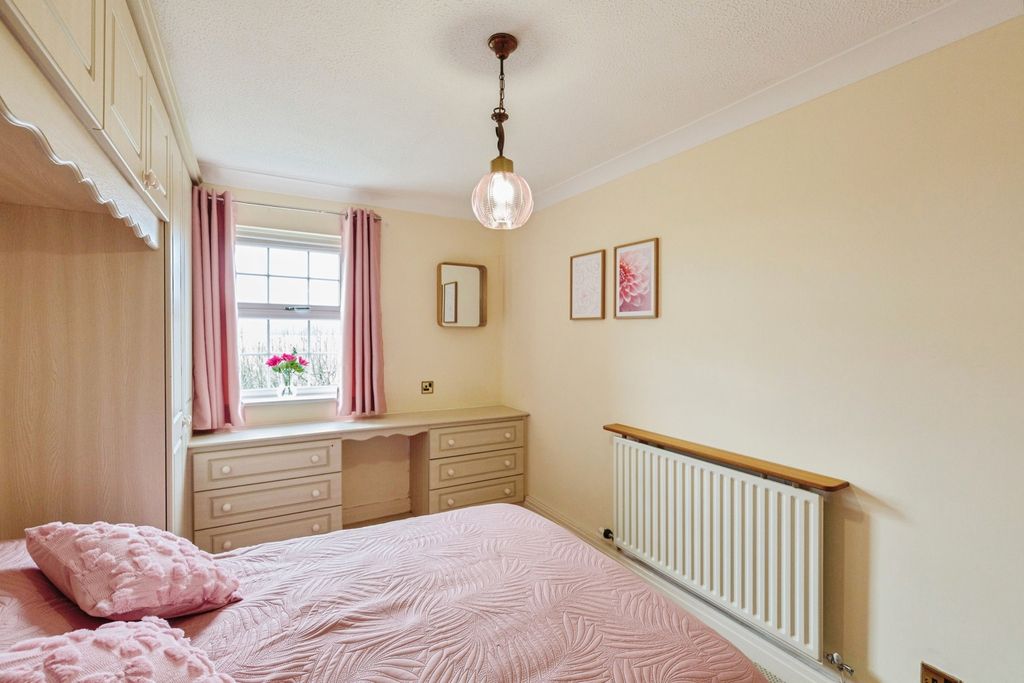 Additional image 14 of 2 bed flat for saleSunningdale Court, Lytham St. Annes, Lancashire FY8