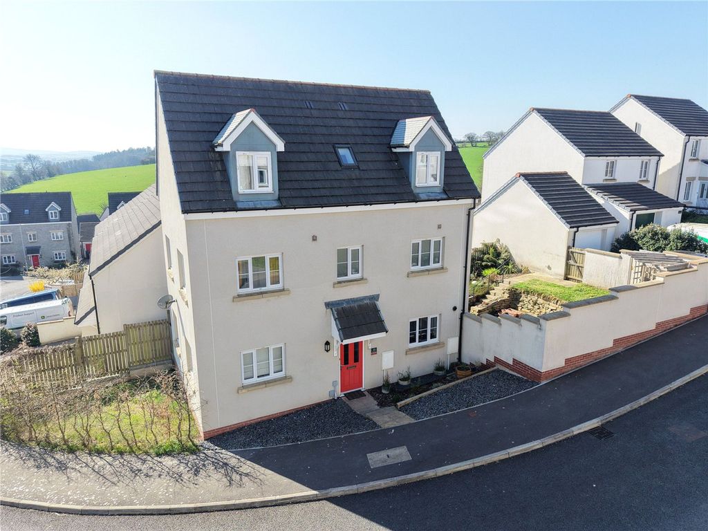 4 bed detached house for saleChestnut Drive, Launceston PL15