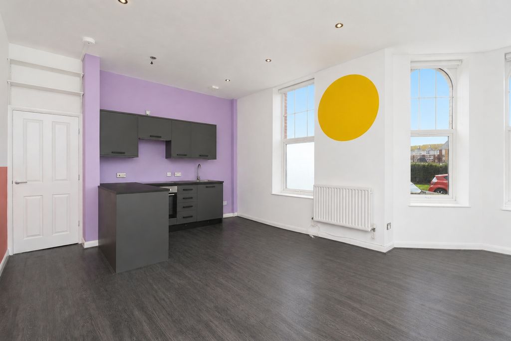 Additional image 3 of 2 bed flat for saleFirst Avenue, Cliftonville, Margate, Kent CT9