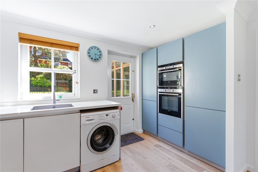 Additional image 7 of 4 bed detached house for sale13 Trainer's Brae, North Berwick, East Lothian EH39