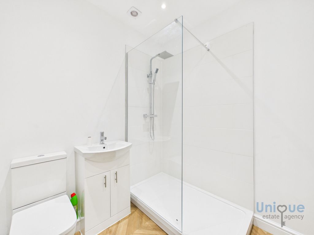 Additional image 8 of 2 bed flat for salePreston Street, Kirkham, Preston, Lancashire PR4