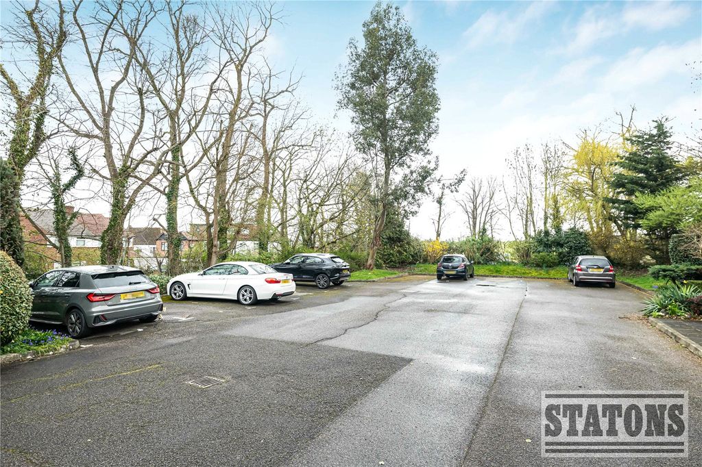 Additional image 19 of 2 bed flat for saleRydal Mount, Santers Lane, Potters Bar, Hertfordshire EN6
