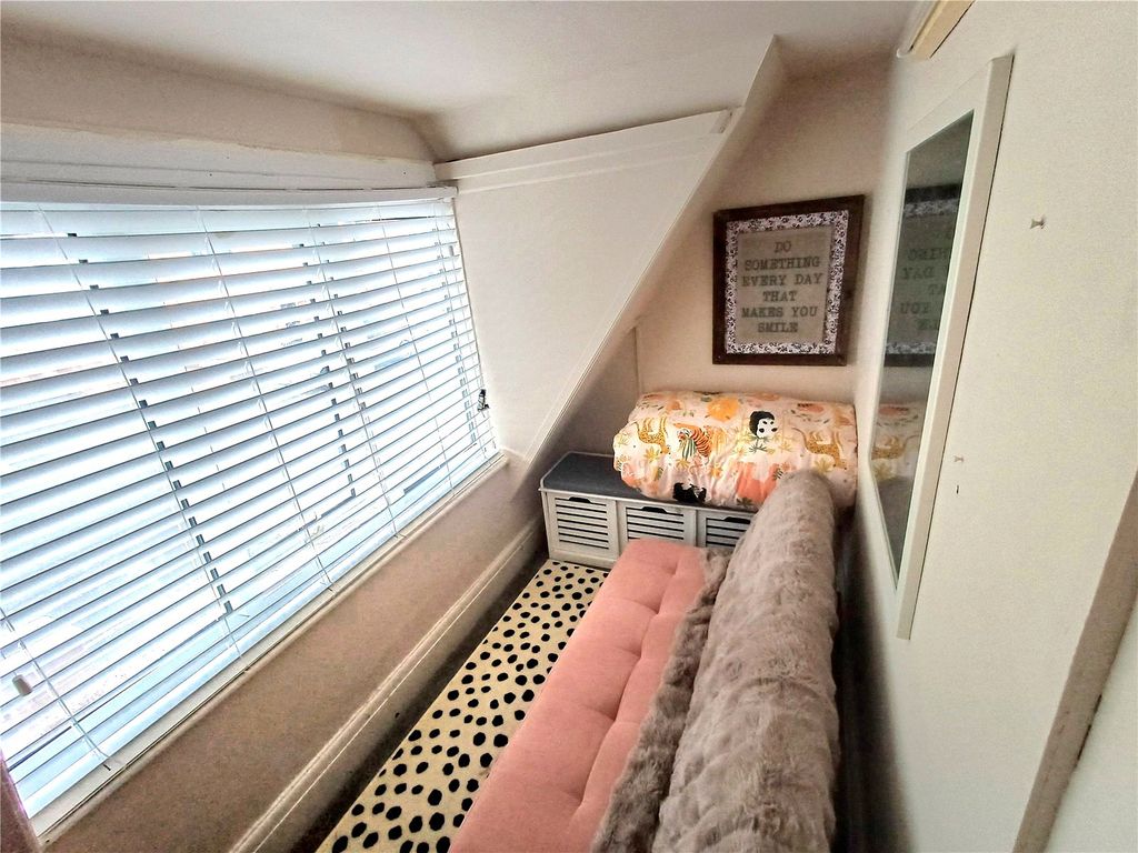 Additional image 18 of 3 bed semi-detached house for salePark Avenue, Porthcawl CF36