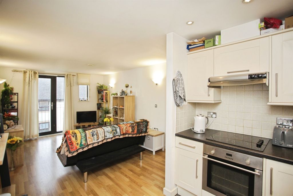 1 bed flat for saleBryant Road, Rugby CV23