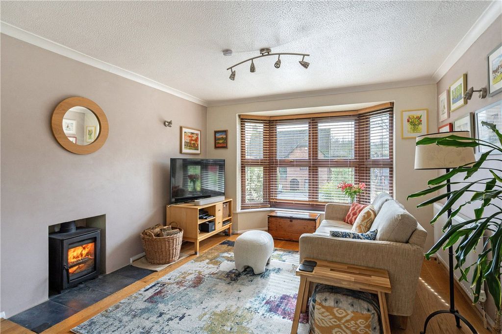 Additional image 2 of 4 bed detached house for saleHughes Close, Marlborough, Wiltshire SN8