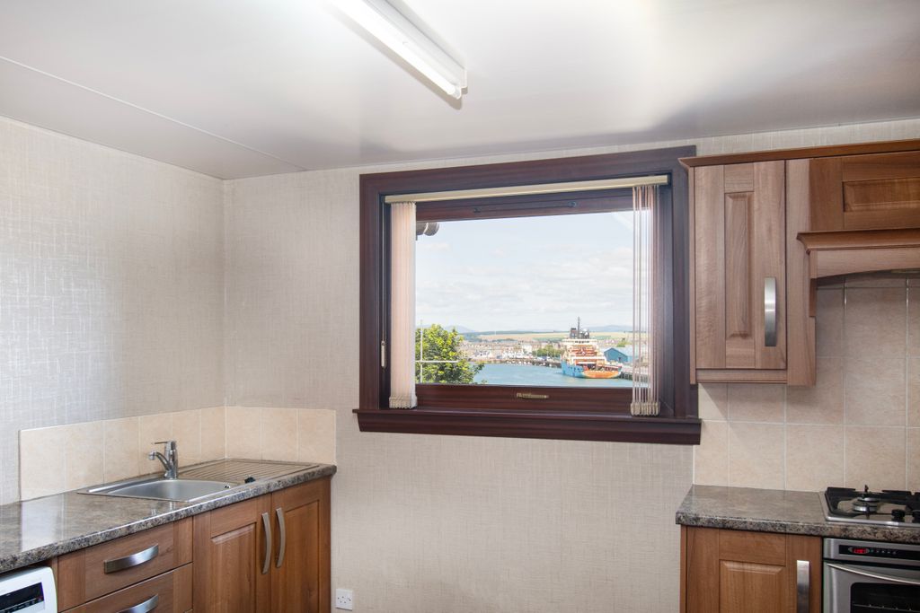 Additional image 18 of 2 bed flat for saleHillview Crescent, Montrose DD10