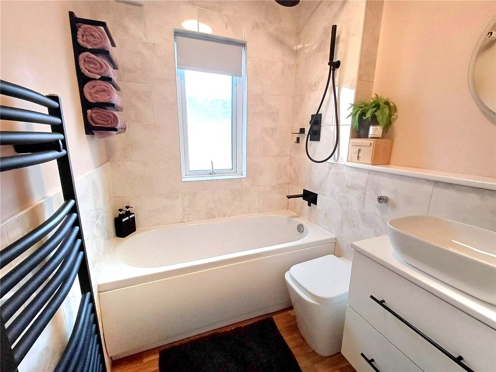 Additional image 15 of 3 bed semi-detached house for salePark Avenue, Porthcawl CF36