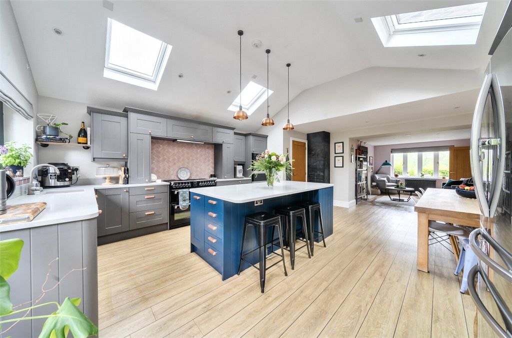 Additional image 2 of 4 bed detached house for saleElcot Lane, Marlborough, Wiltshire SN8