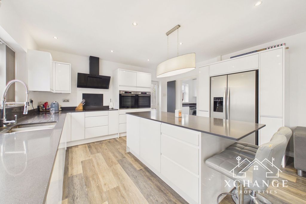 Additional image 13 of 3 bed semi-detached house for saleLutterworth Road, Nuneaton CV11