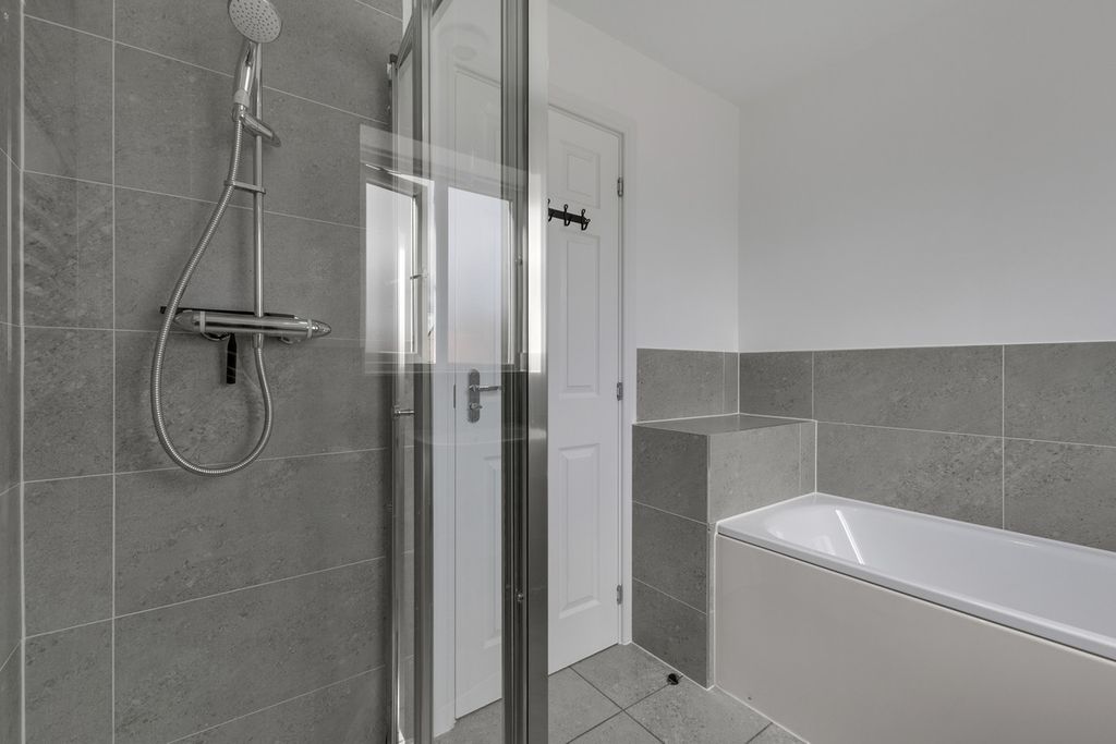 Additional image 31 of 5 bed detached house for saleGreendale Road, Nuneaton CV11