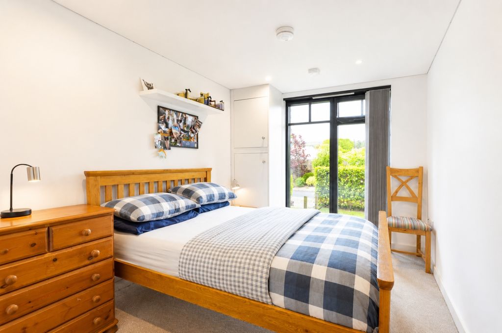 Additional image 4 of 2 bed flat for saleThe Yard, Lostwithiel, Cornwall PL22