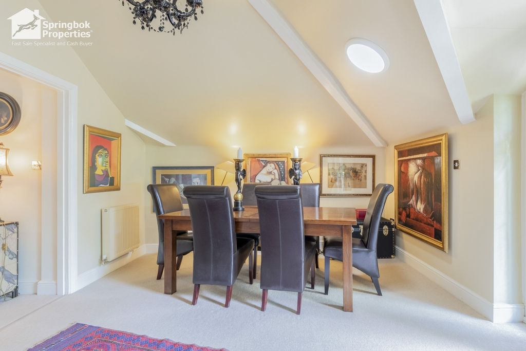 Additional image 8 of 2 bed flat for saleWilhelmina Close, Leamington Spa, Warwickshire CV32