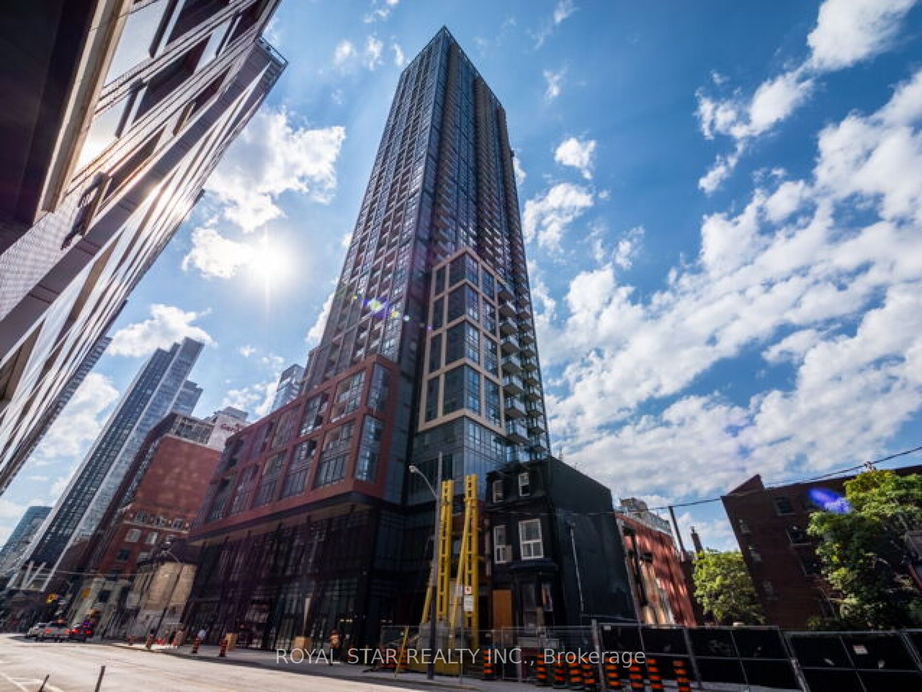 518-108 Peter Street, Toronto, ON, M5V 2G7 photo 2
