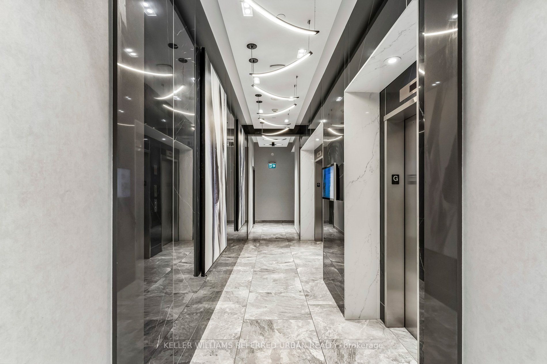 Additional image 3 of 1103-12 Yonge Street, Toronto, ON, M5E 1Z9