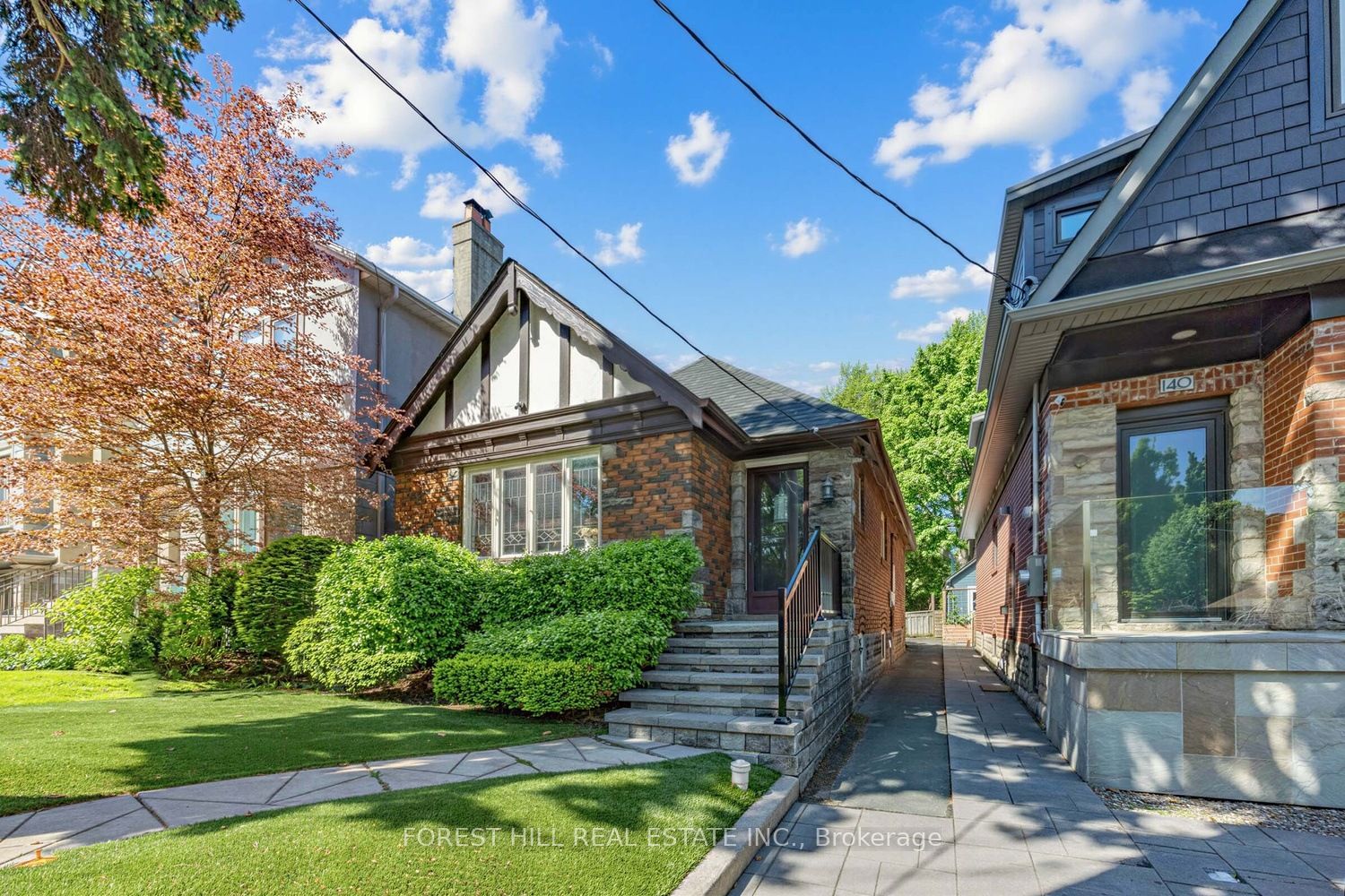 138 Castlewood Road, Toronto, ON, M5N 2L6 photo 2