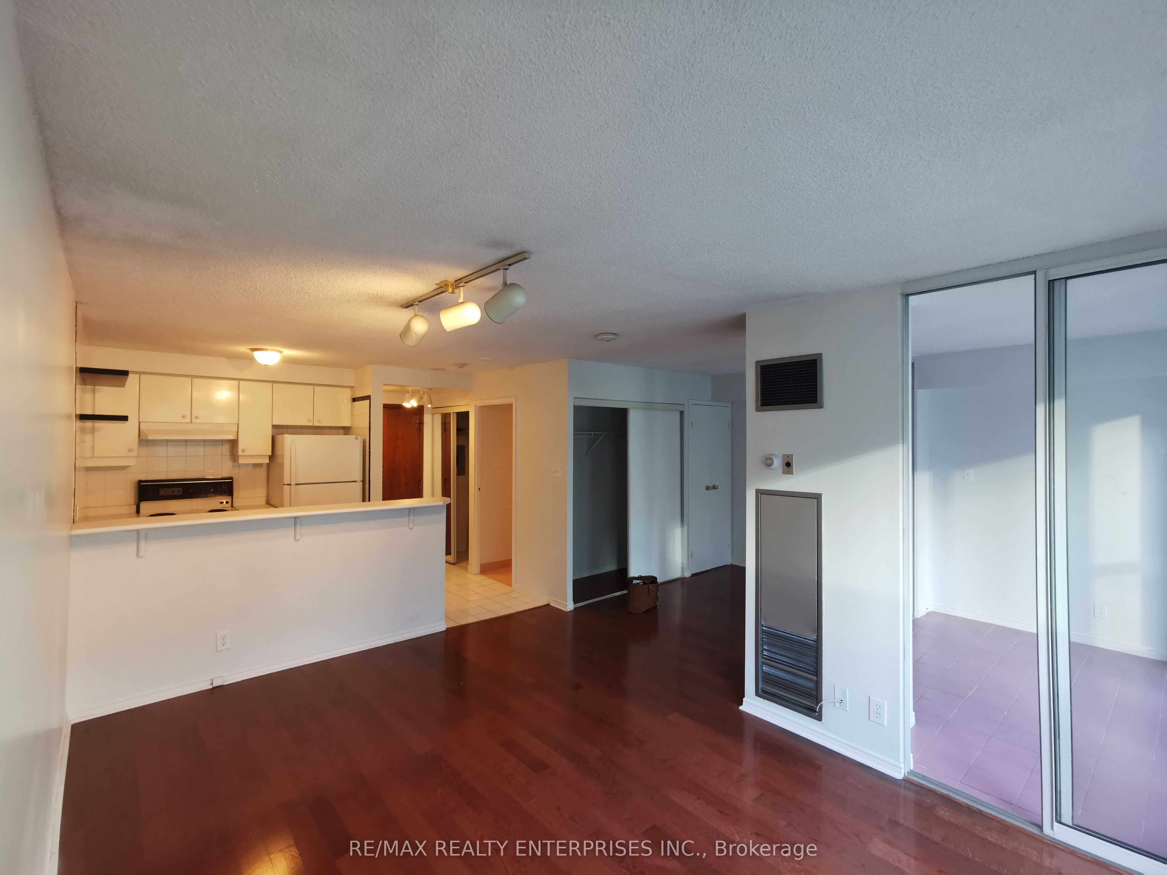 Additional image 5 of 309-10 Queens Quay, Toronto, ON, M5J 2R9