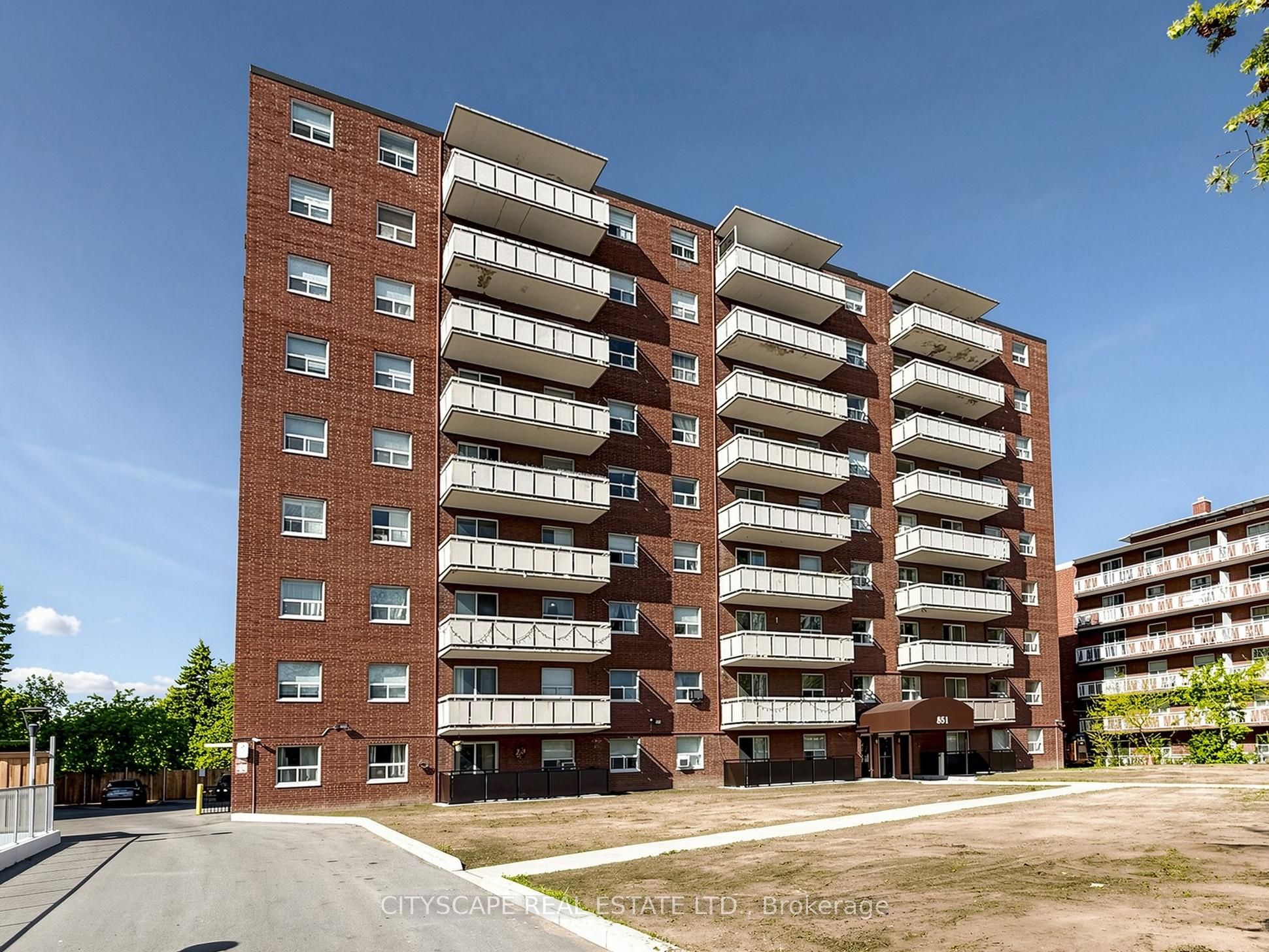 708-851 Queenston Road, Hamilton, ON, L8G 1B4