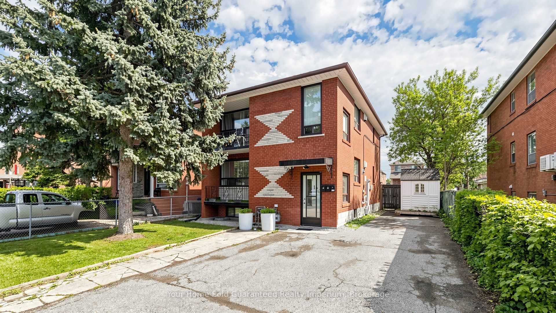 129 Melrose Street, Toronto, ON, M8Y 1B4