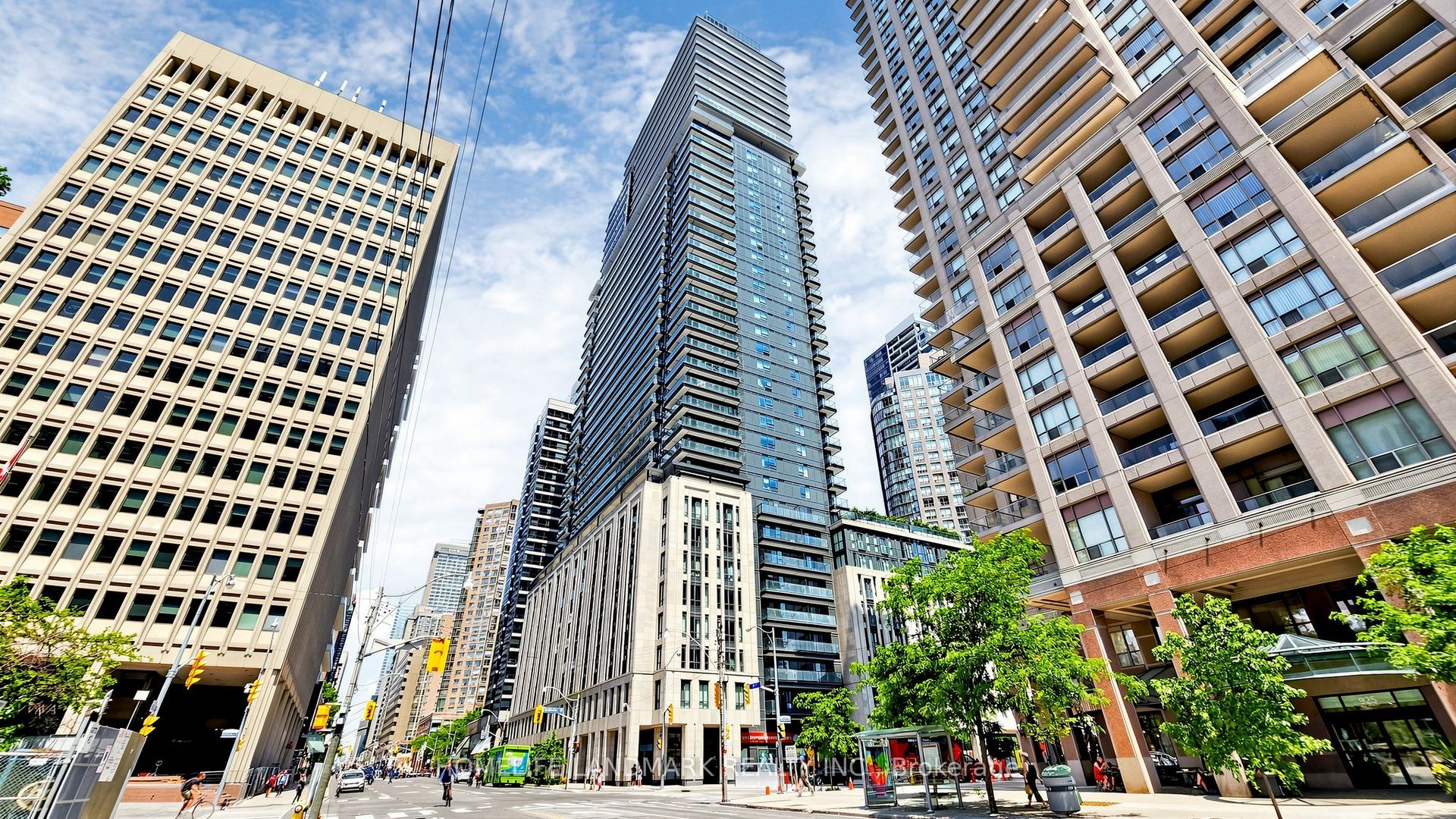 1808-955 Bay Street, Toronto, ON, M5S 2A1