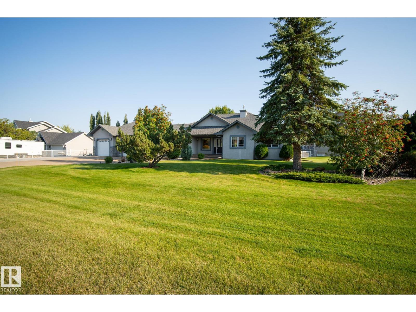 19 Country Lane, Stony Plain, AB, T7Z2L1