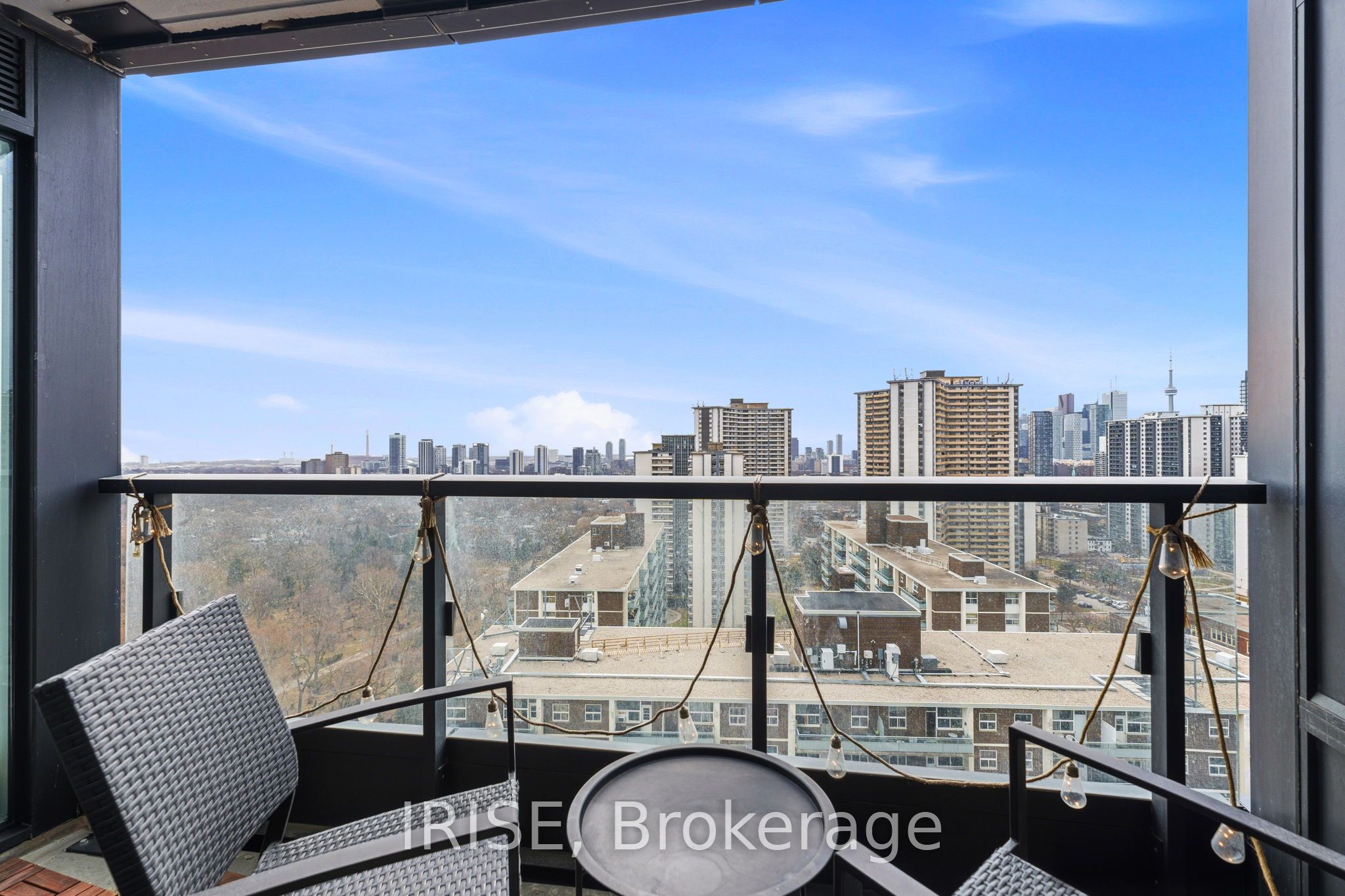2019-585 Bloor St N/a E, Toronto, ON, M4W 0B3 photo 2