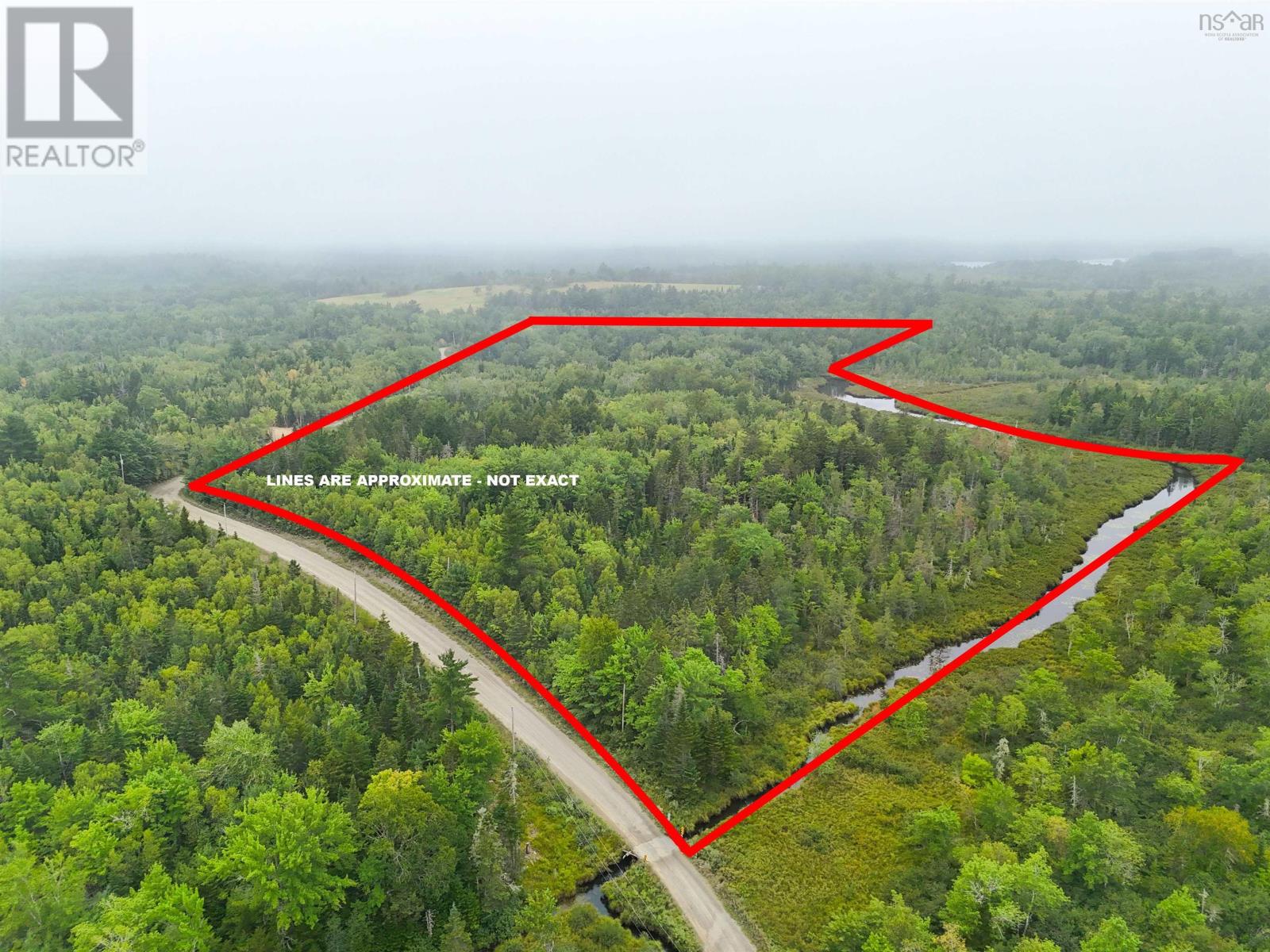 608 Waterloo Lake Road, Waterloo, NS, B4V2W5