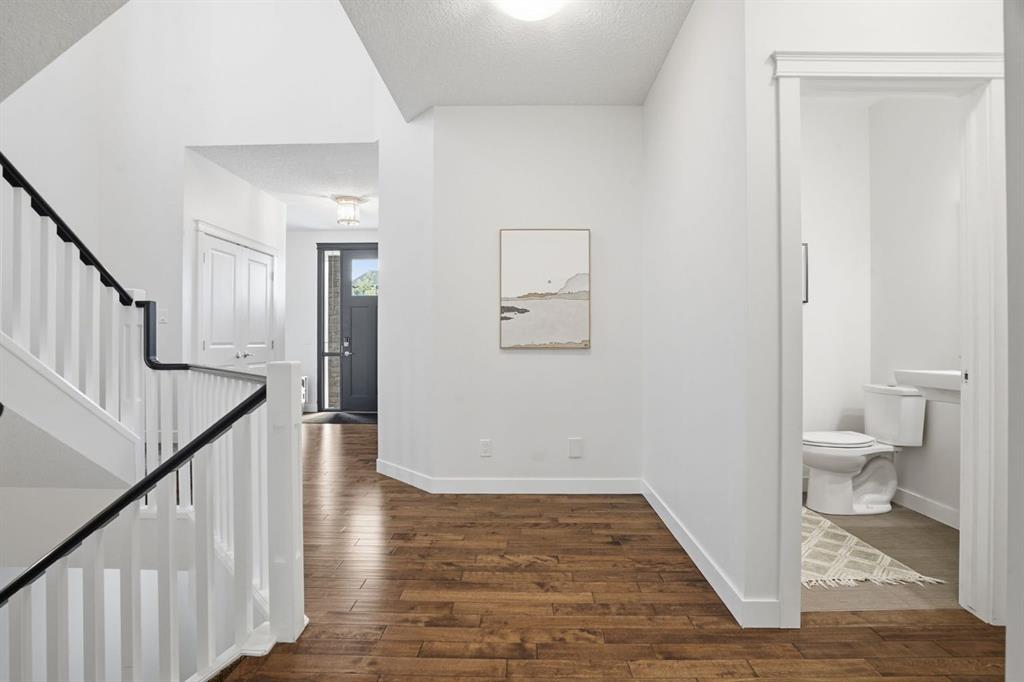 37 Walden Park SE, Calgary, AB, T2X 0Z2 photo 5