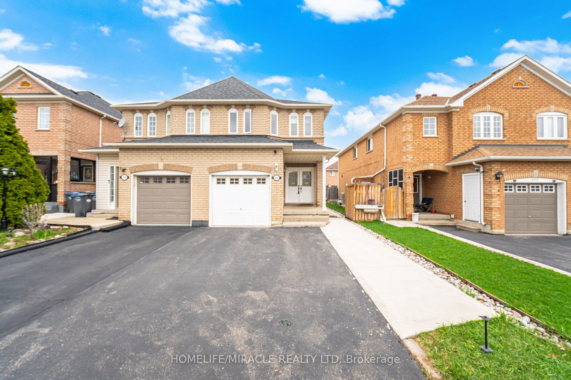 Additional image 4 of 200 Tiller Trail, Brampton, ON, L6X 4T1