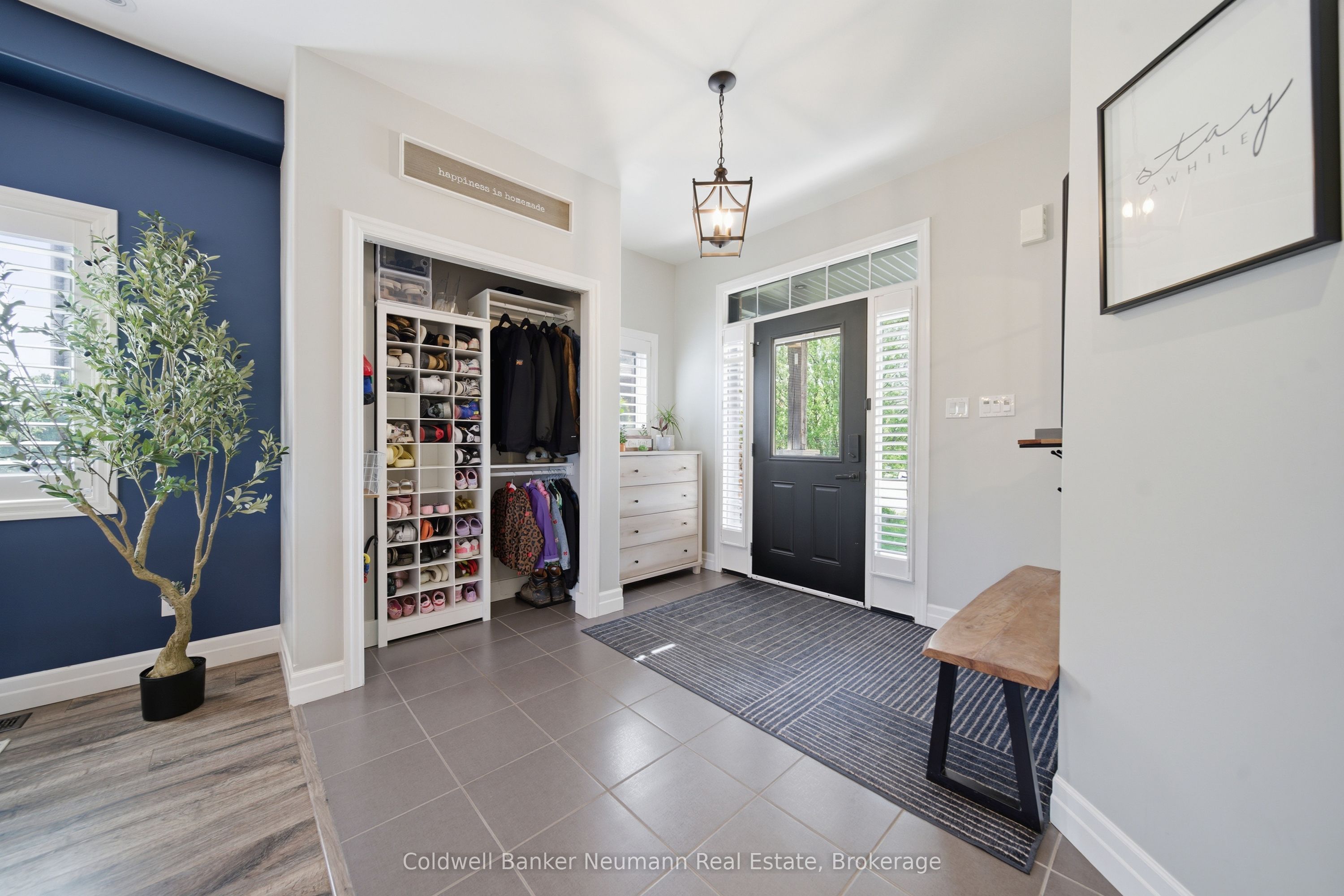 48 Newcastle Court, Kitchener, ON, N2R 0G7 photo 5