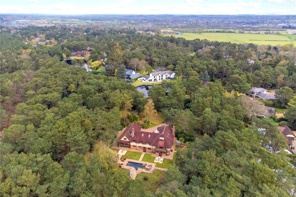 Additional image 32 of 7 bed detached house for saleAvon Avenue, Ringwood, Dorset BH24