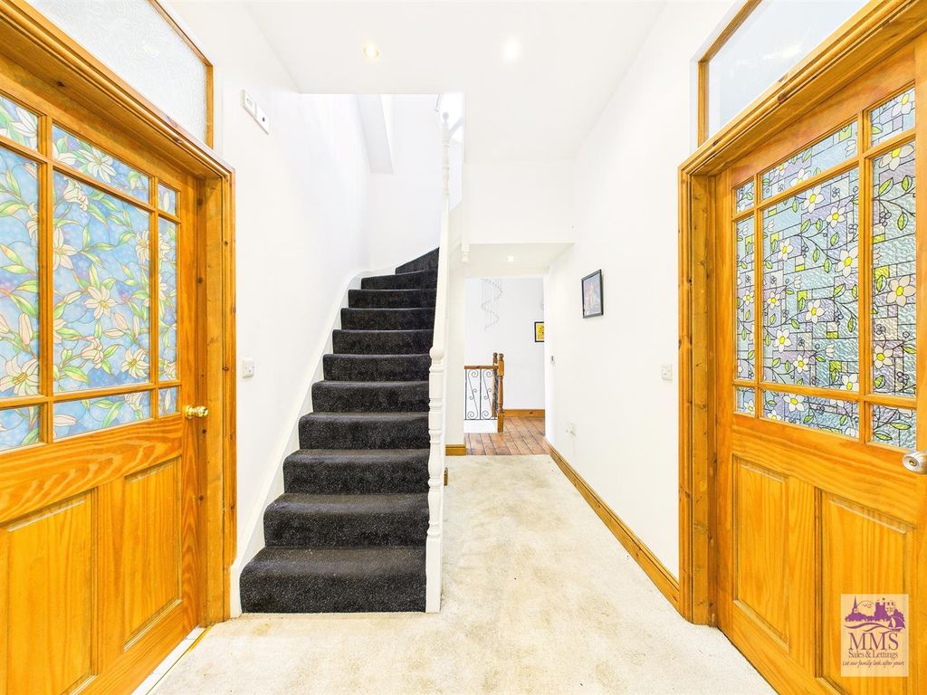 Additional image 31 of 6 bed detached house for saleLondon Road, Strood, Rochester ME2