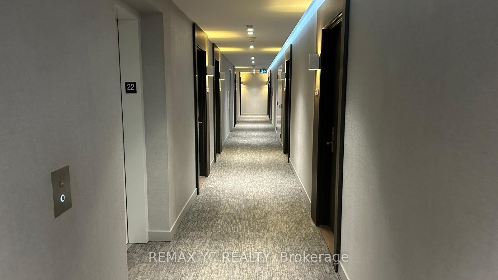 Additional image 3 of 2204-185 Roehampton Avenue, Toronto, ON, M4P 0C6