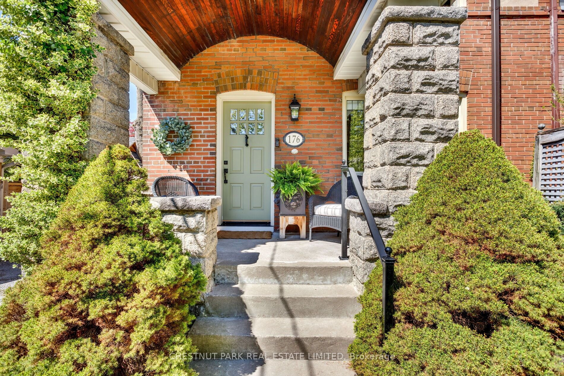 176 Forman Avenue, Toronto, ON, M4S 2S2 photo 2