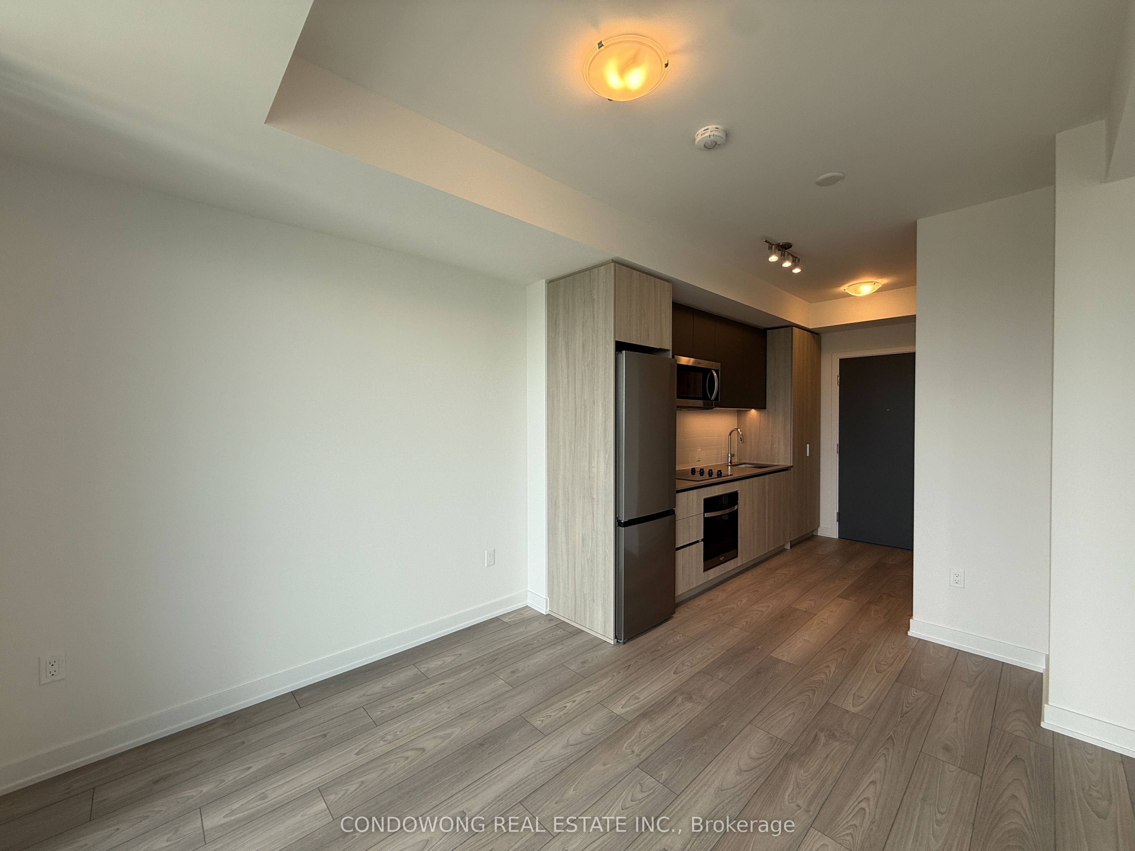 3211-5858 Yonge Street, Toronto, ON, M2M 0C6