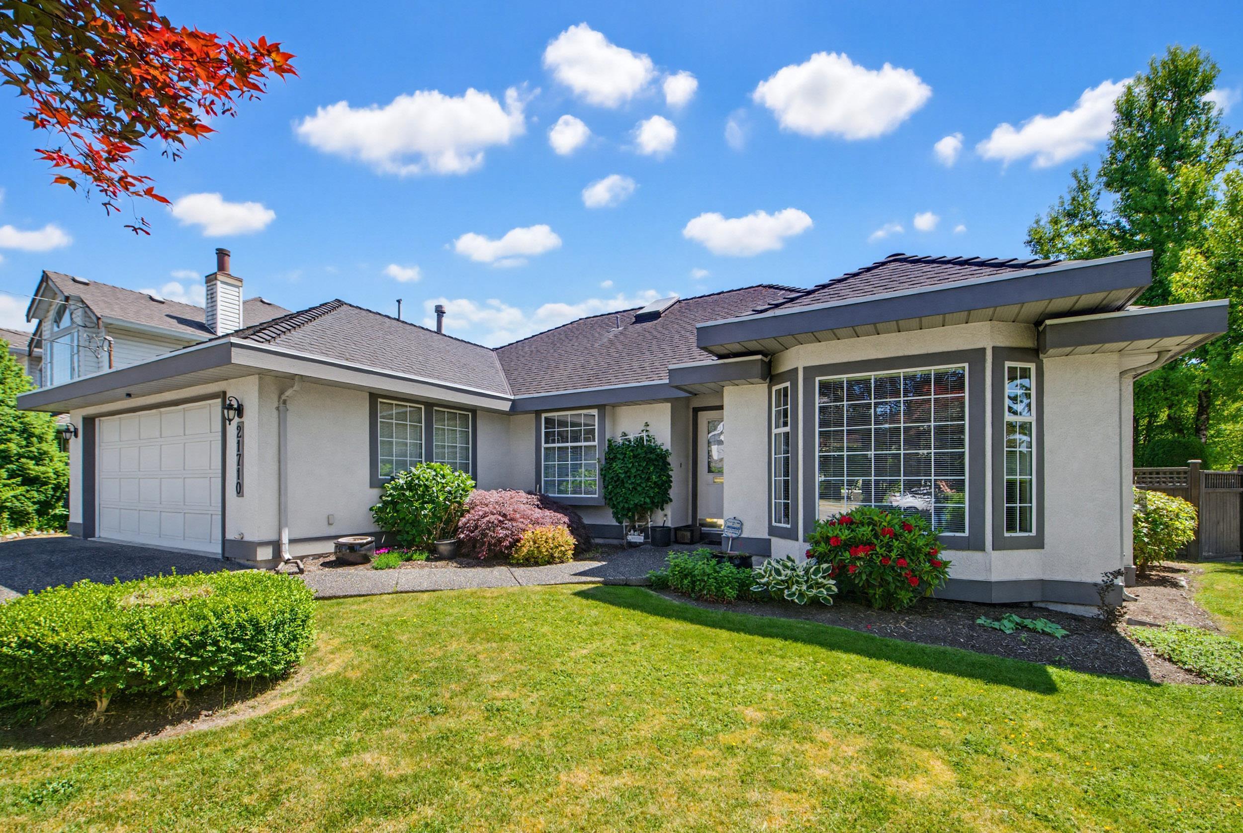 21710 46 Avenue, Langley, BC, V3A 3J4