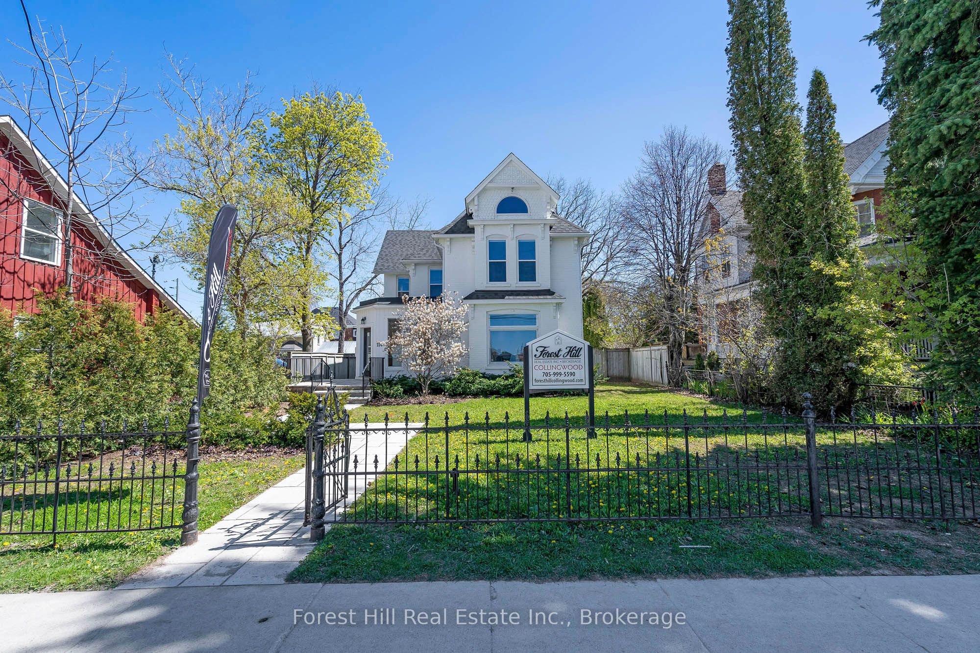 B-114 Ontario Street, Collingwood, ON, L9Y 1M3