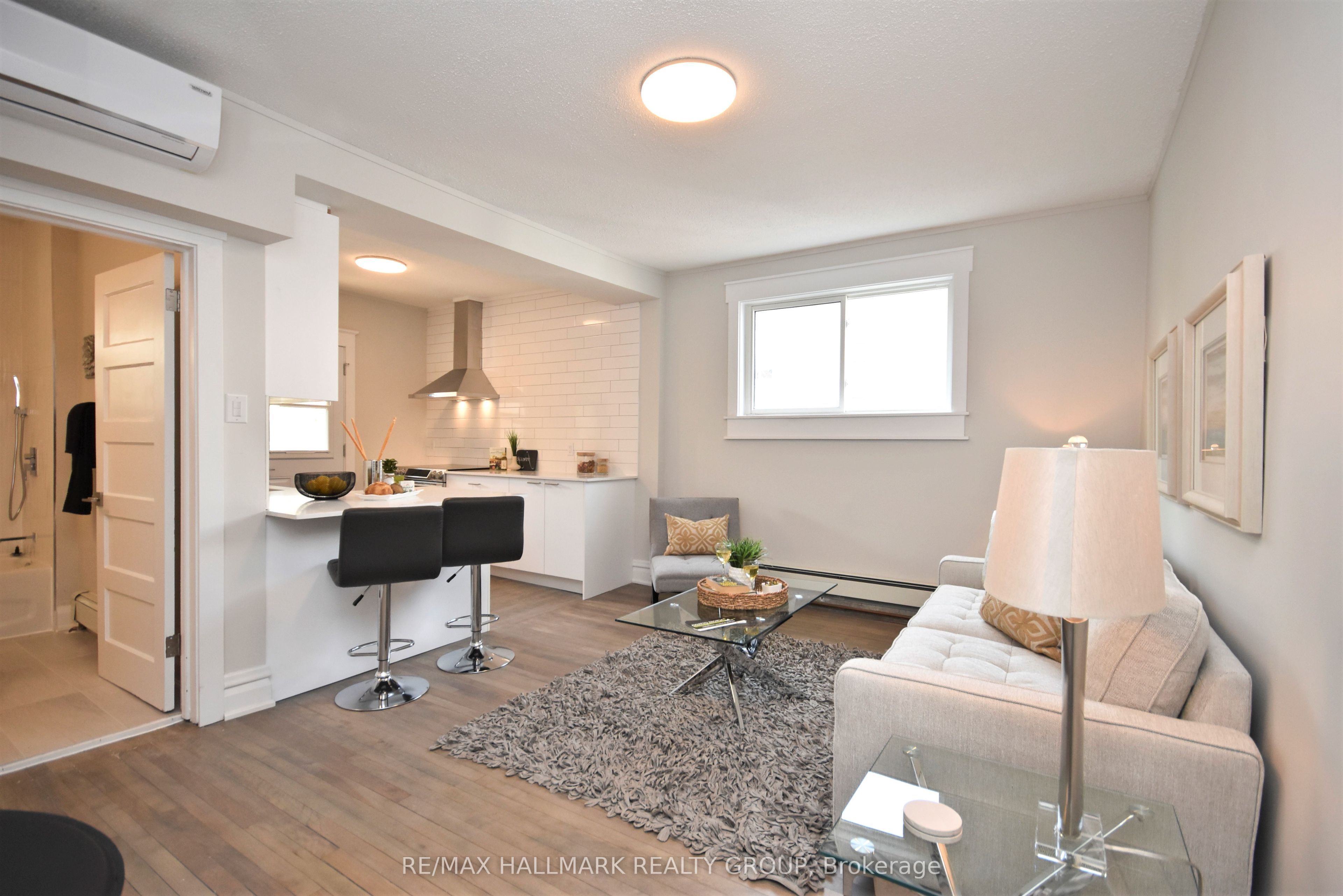 Additional image 3 of 2-375 Mackay Street, Ottawa, ON, K1M 2C3