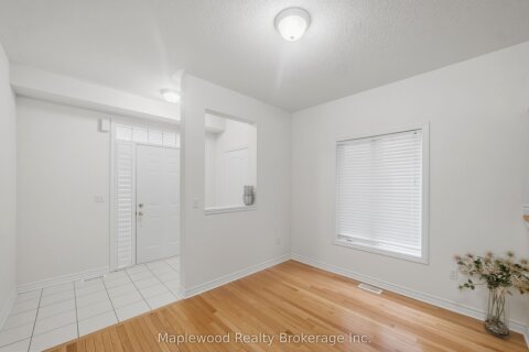 Additional image 8 of 1712 Carousel Drive, Pickering, ON, L1X 0C1