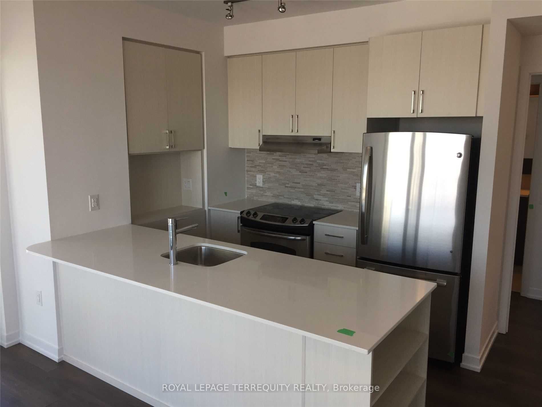 1311-2560 Eglinton Avenue W, Mississauga, ON, L5M 0Y3 photo 3