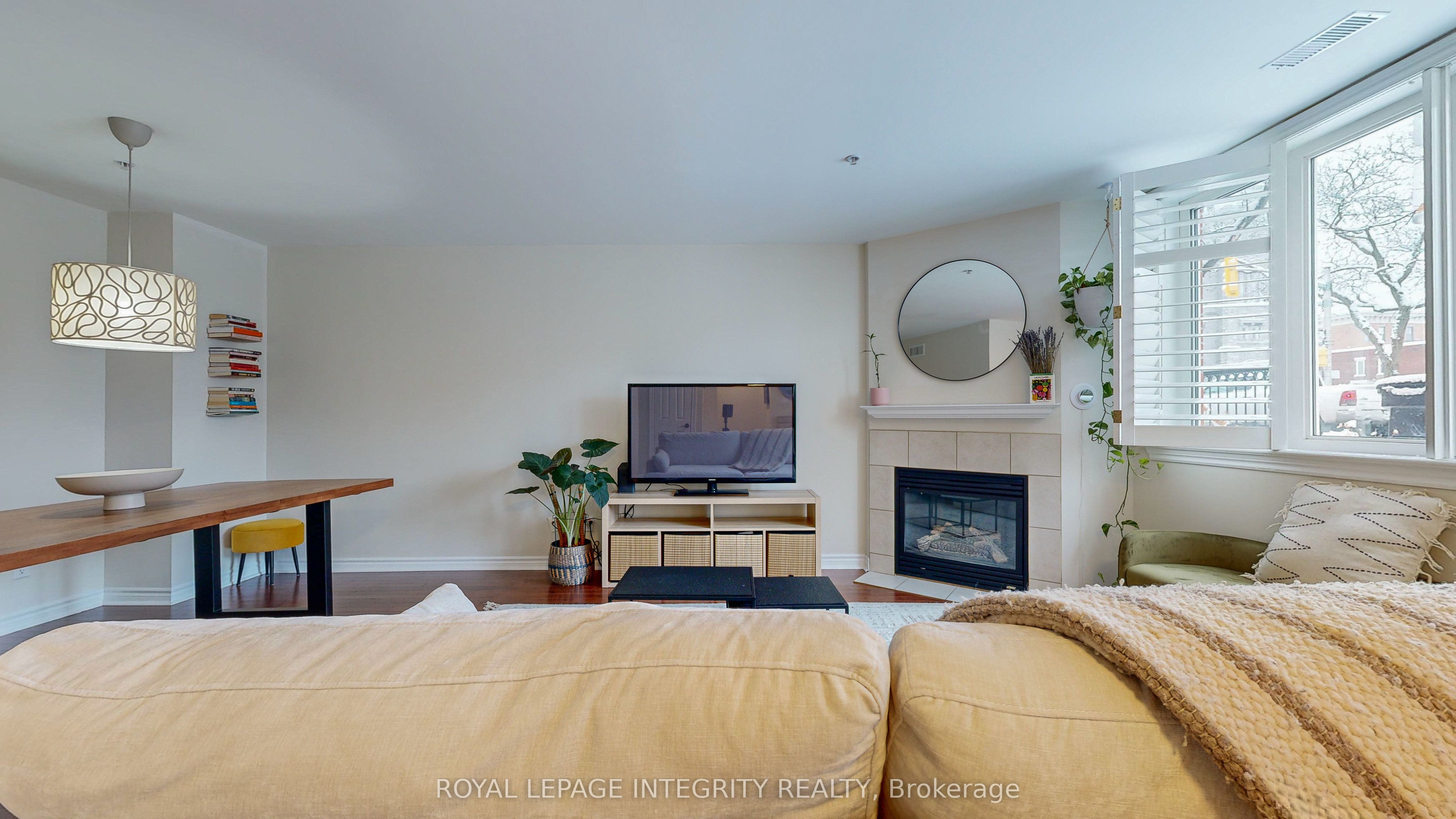 4-245 Cumberland Street, Ottawa, ON, K1N 8W6 photo 5