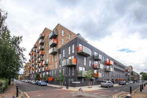 Duckett Street, Mile End E1