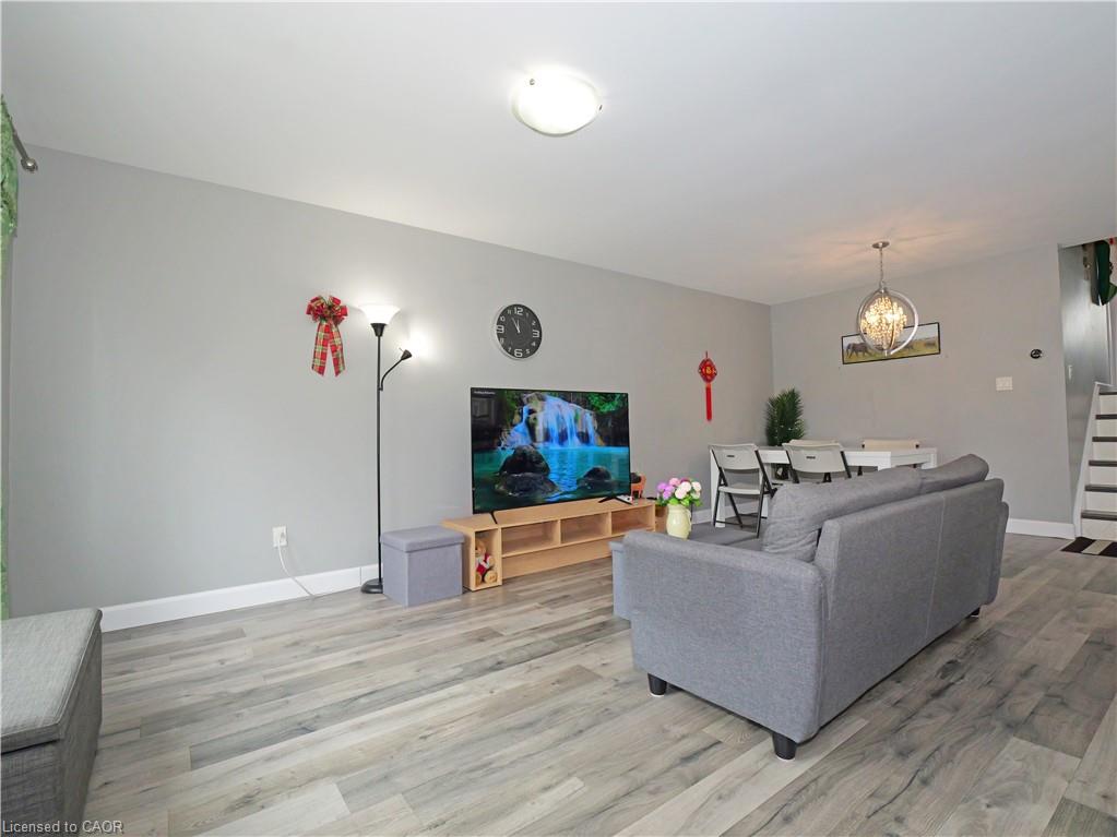 771 771 Avenue, London, ON, N5Y 4Y3 photo 3
