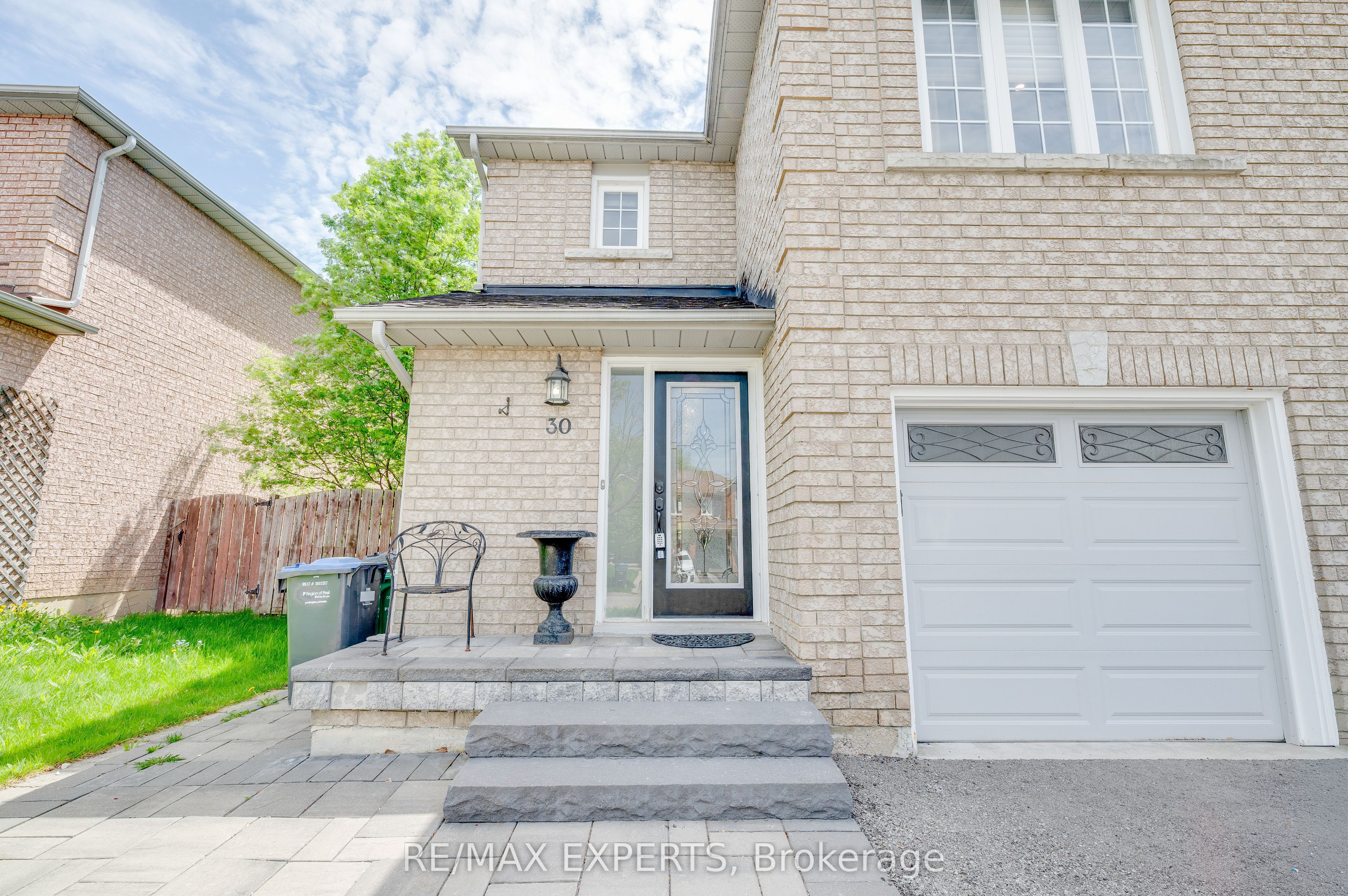 30 Rolling Hills Lane, Caledon, ON, L7E 1T9 photo 3