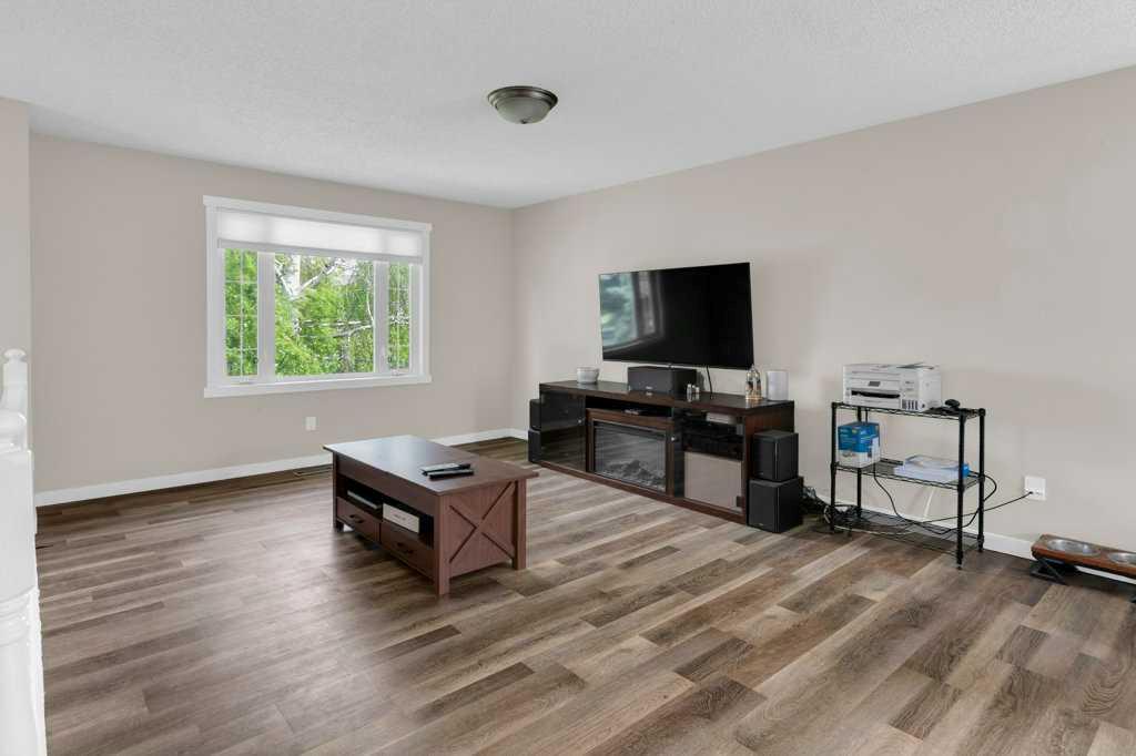 Additional image 3 of 120 Alpine Crescent SE, Airdrie, AB, T4B 1L5