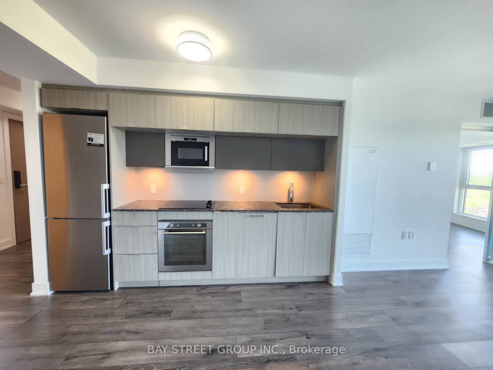 Additional image 5 of 2024-585 Bloor Street E, Toronto, ON, M4W 0B3