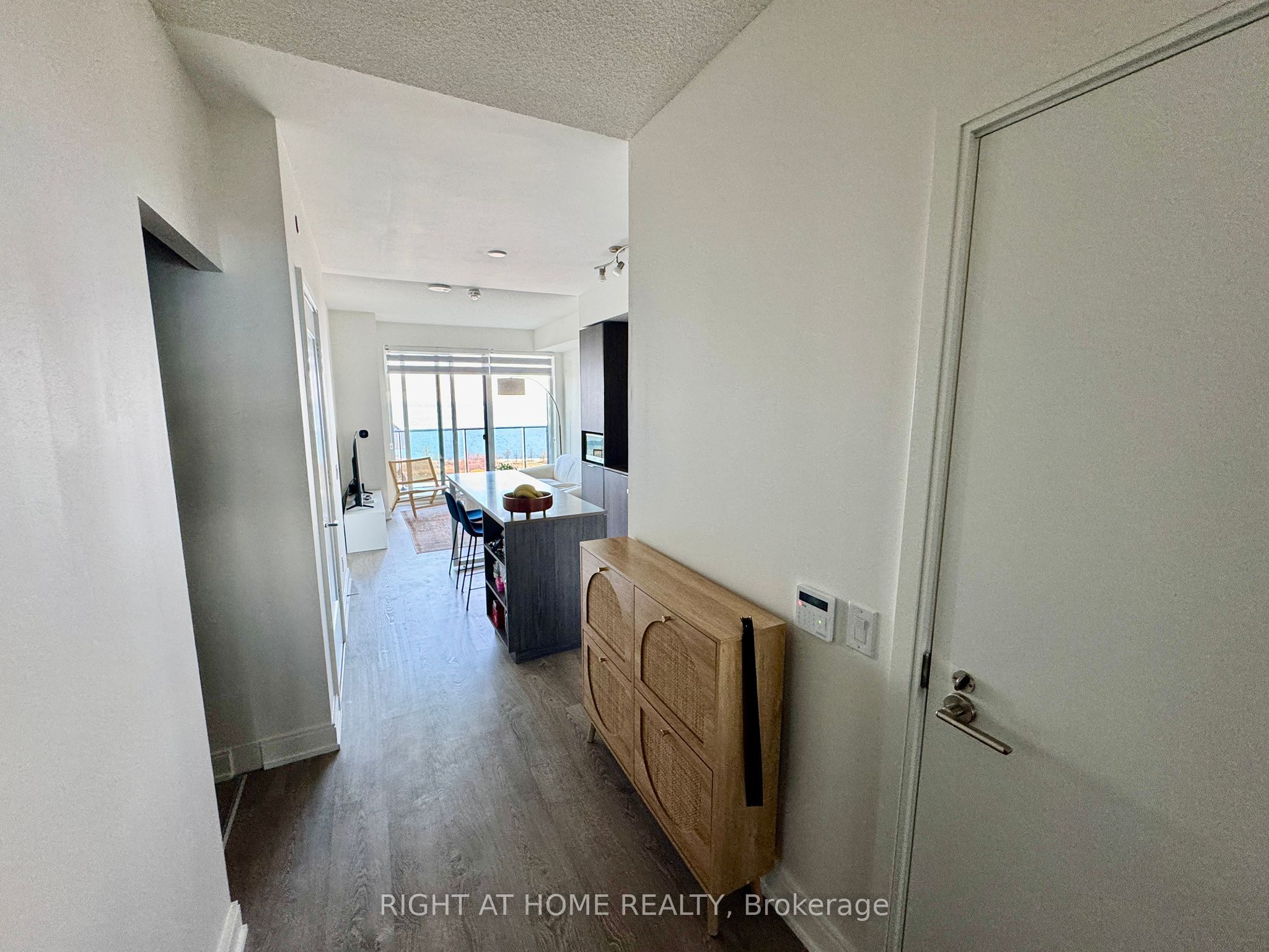 Additional image 3 of 1906-70 Annie Craig Drive, Toronto, ON, M8V 0G2