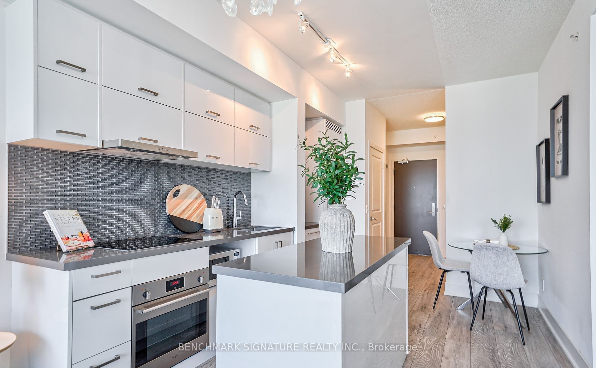 1115-8081 Birchmount Road, Markham, ON, L6G 0G5 photo 4